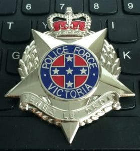 Australian Victoria Police Force Badge Tenez Le Droit